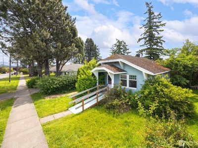 208 Carolina Street, Bellingham, WA, 98225