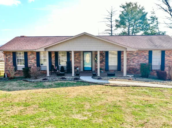 4921 Red Oak Dr, Morristown, TN 37814