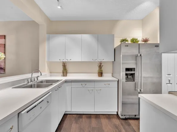 20930 Via Azalea APT 5, Boca Raton, FL 33428