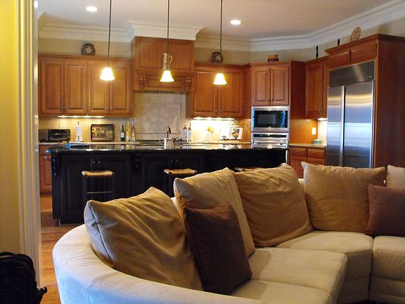 Sitting room with kitchen