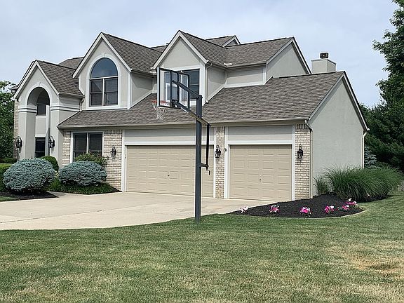 4th image of 13207 Brandon Cir NW