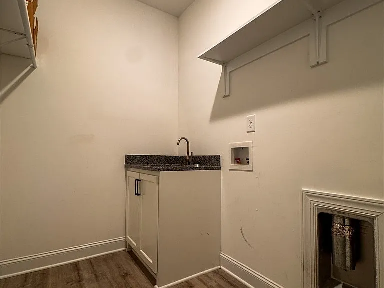36 Micahs Way N — Photo 10