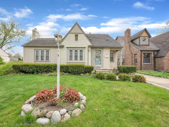 626 N York St, Dearborn, MI 48128