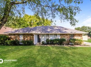 8216 Valley Ridge Trl, Cordova, TN 38016