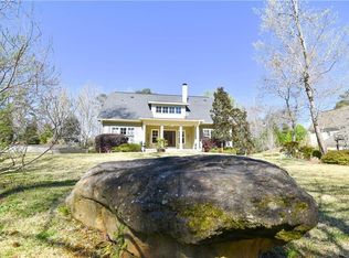 106 Prathers Lake Dr, Auburn, AL 36830