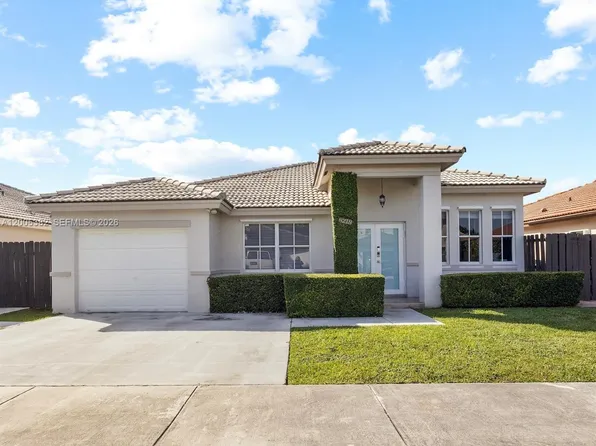 8218 SW 163rd Pl, Miami, FL 33193