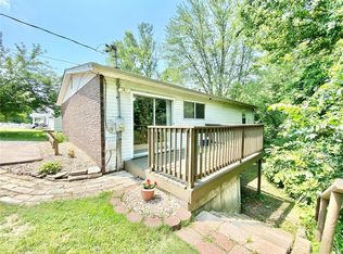 2210 Orchard Blvd, Alton, IL 62002