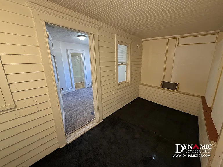 434 N Spring Ave | All Utilities Paid by Landlord — Photo 35