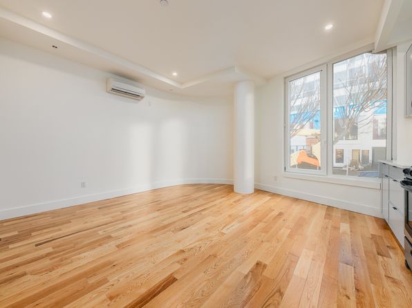 33 Franklin St #221