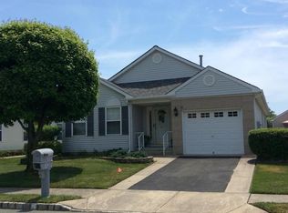 10 Abergele Dr, Toms River, NJ 08757