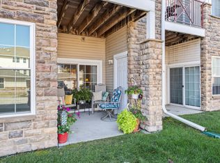 1329 SE University Ave UNIT 102, Waukee, IA 50263