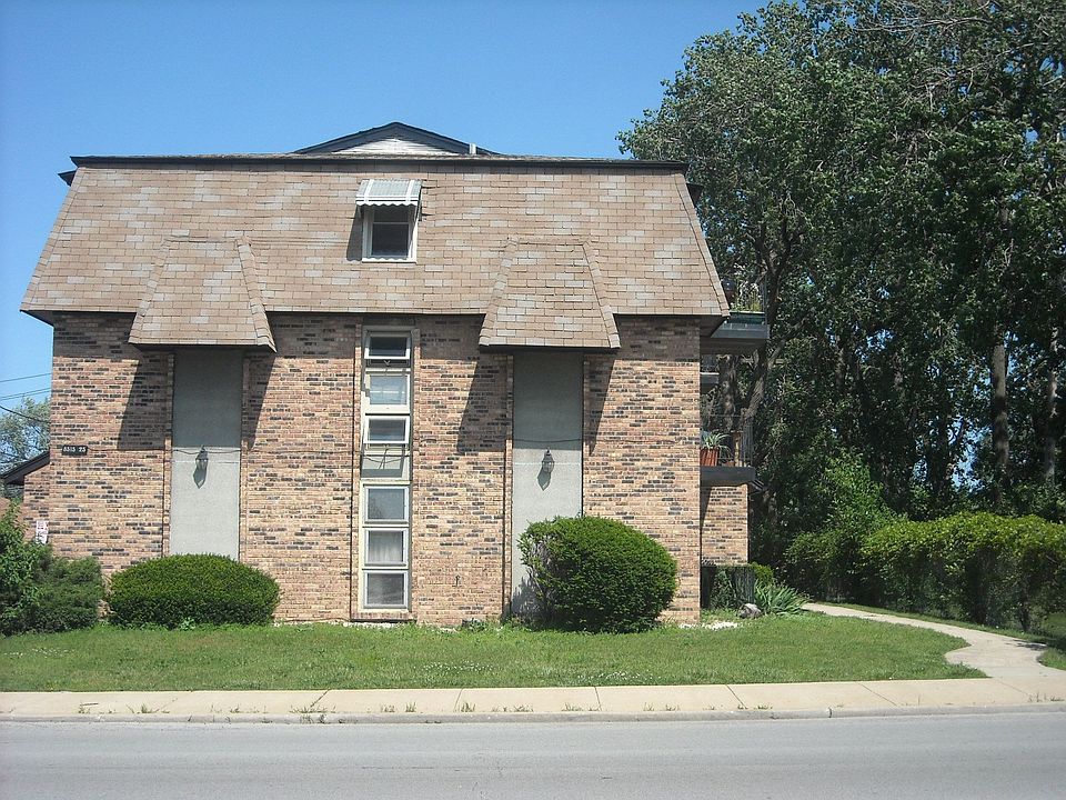 8525 S. Kedzie Ave.
