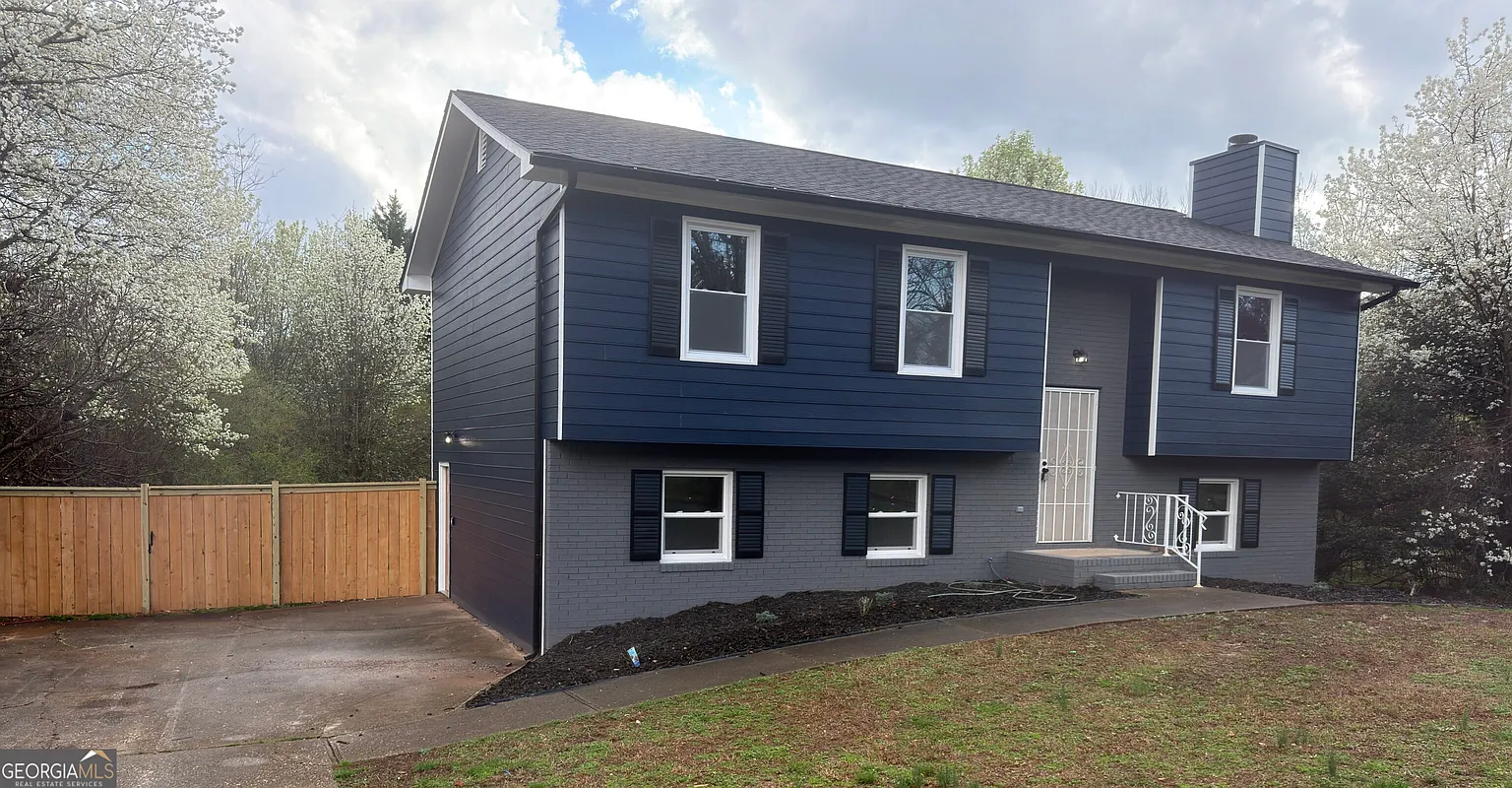125 Belmont Farms Dr photo 1
