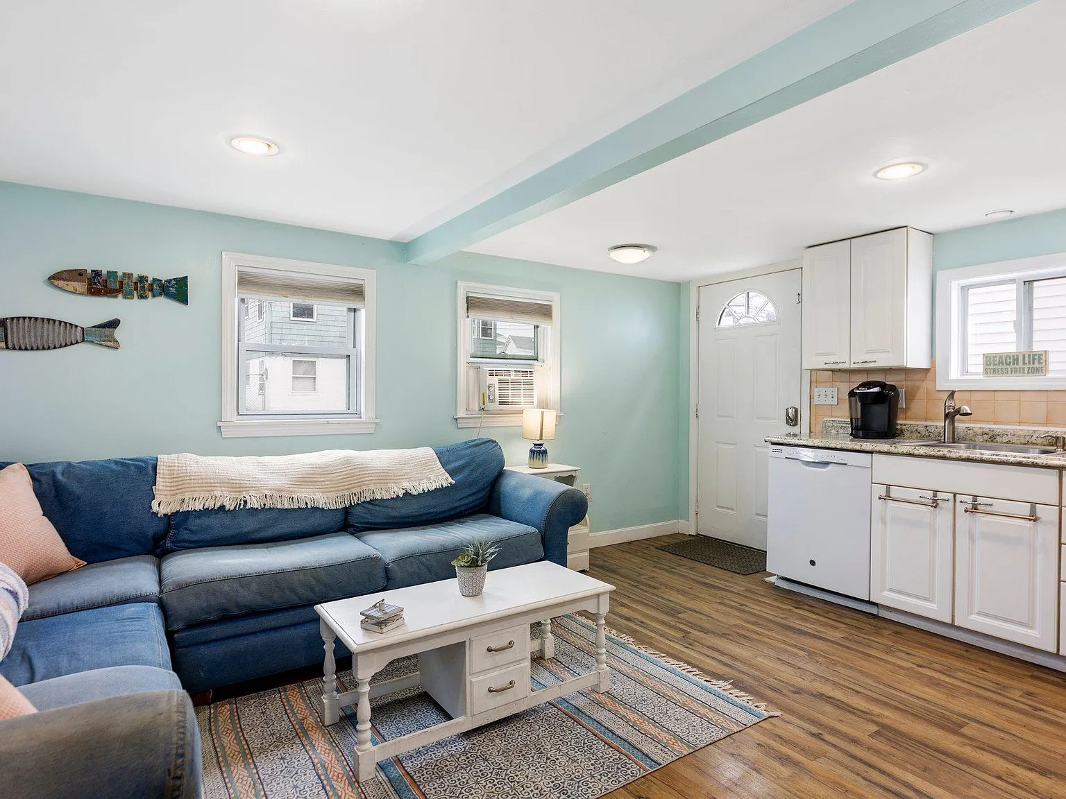 2 bed, 650 sqft, $2,550 — Photo 4