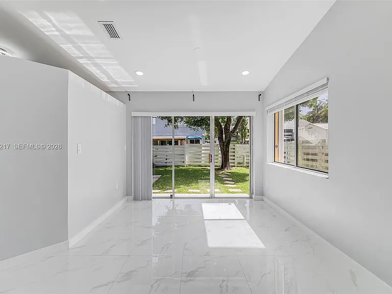 13765 SW 145th St — Photo 11