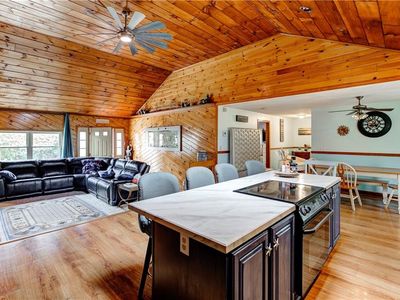 3395 Tower Hill Rd, South Kingstown, RI, 02879