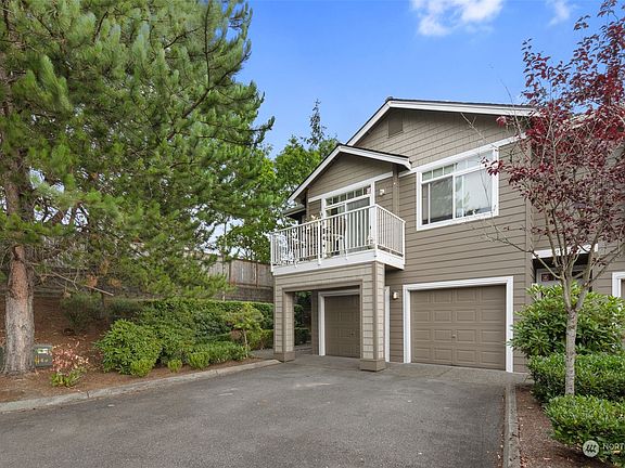 2nd image of 22791 SE 13th Lane
