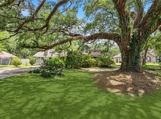 108 Camellia Dr, Covington, LA 70433