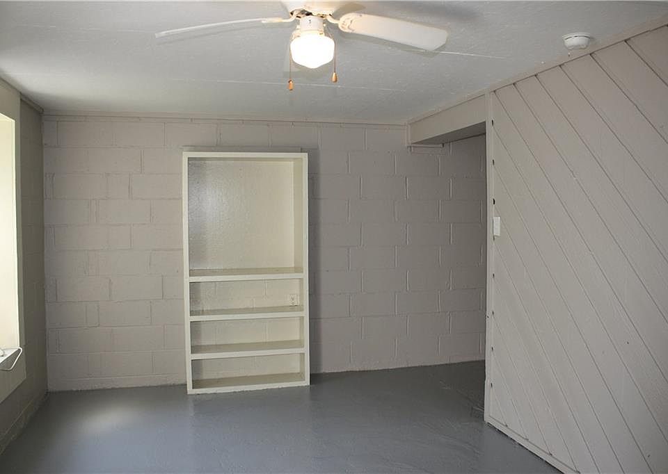 2nd image of 620 N Leverett Ave