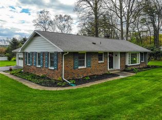 11712 Hickory Ln, Corning, NY 14830