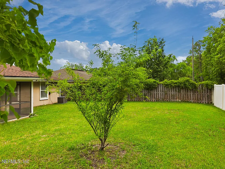 45084 Ingleham Cir — Photo 26