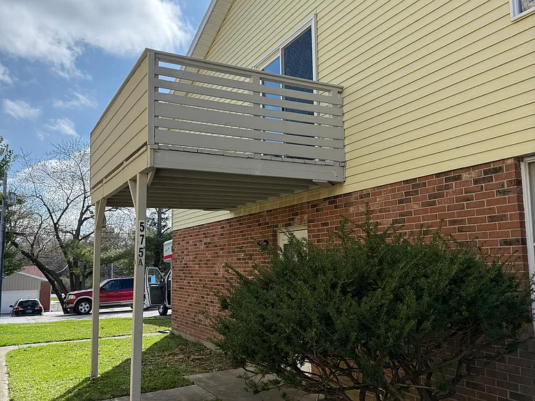 575 Monticello Ave #A — Photo 1