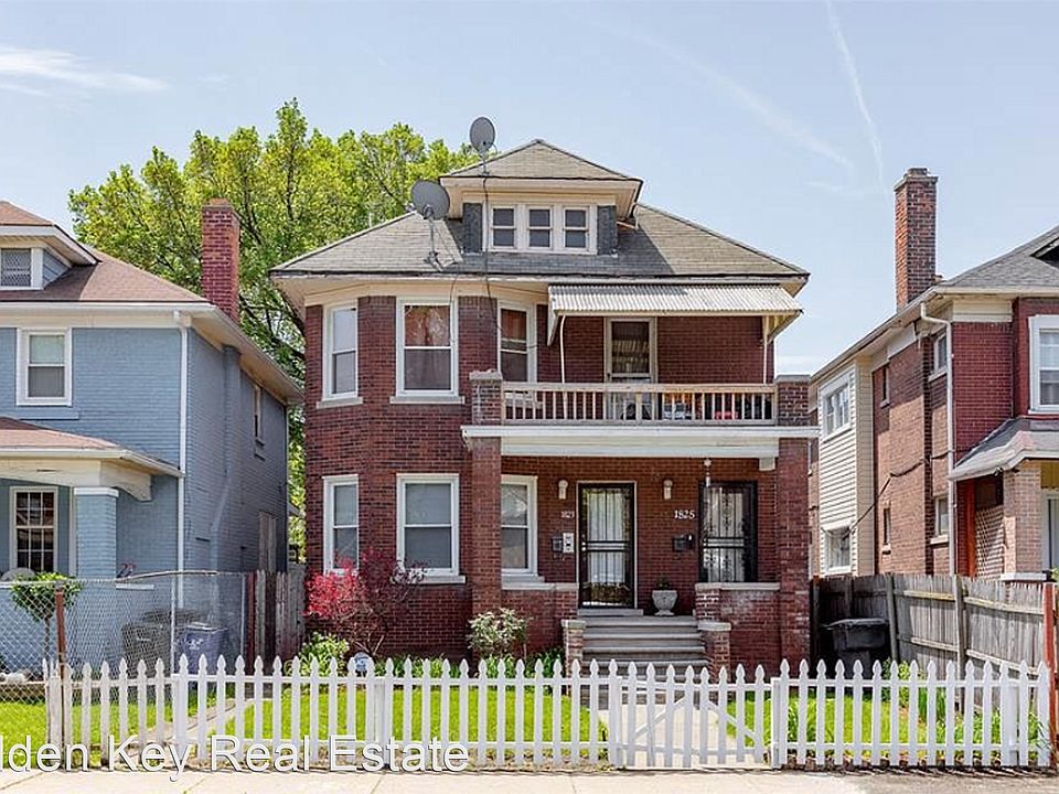 1st image of 1823 Central St #1823