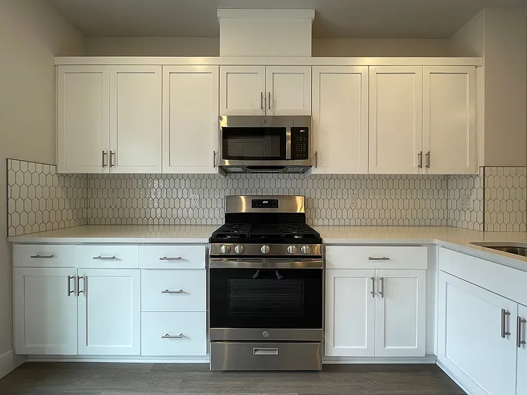 15087 NW Ethel Ln — Photo 11