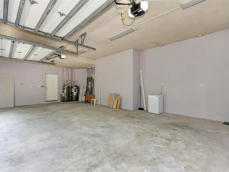 1648 Bayshore Dr — Photo 39