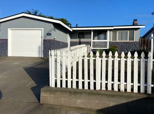 1844 Harding St, Seaside, CA 93955