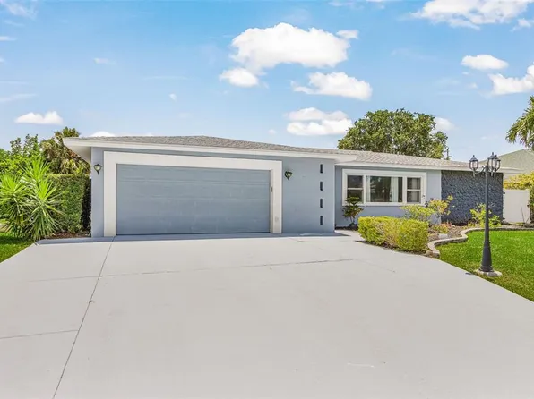 1320 SE 26th Ter, Cape Coral, FL 33904