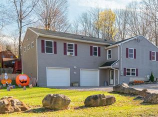 237 E Wakefield Blvd, Winsted, CT 06098