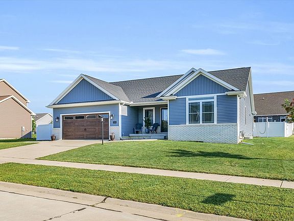 4th image of 1310 Sweet Grass Dr