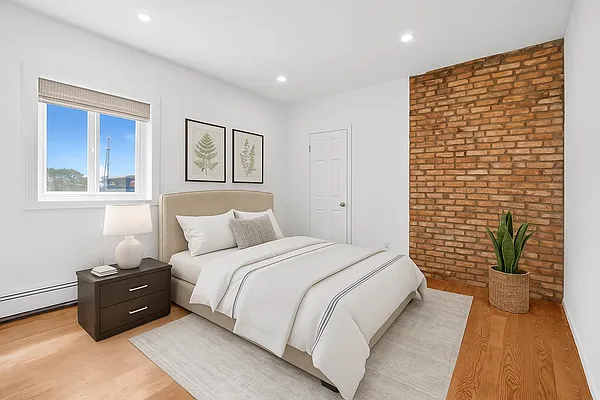 Rented by REAL New York | media 16