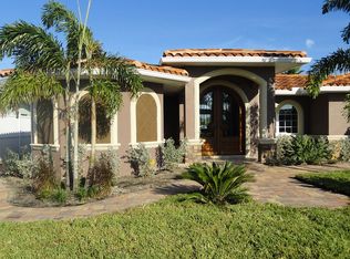 11647 Grove St, Seminole, FL 33772