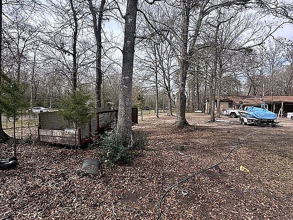 4th image of 272 Cedar Valley Rd