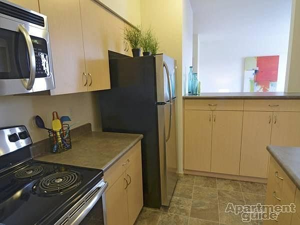 1st image of 421 Mansfield Ct SW APT B107