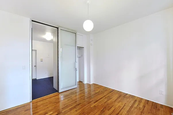Rented by Aether Property Group | media 3