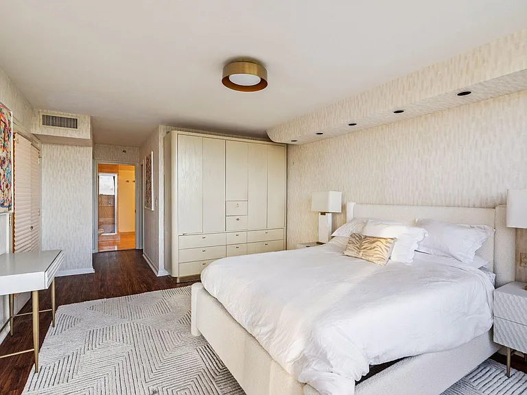 7217 Promenade Dr #801 — Photo 30