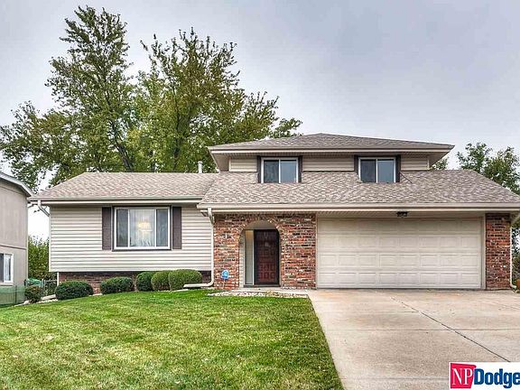 2nd image of 2923 Lynnwood Dr
