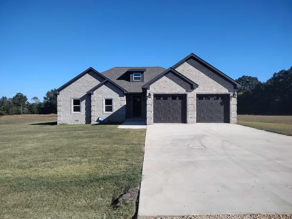 450 Cordova Cv, Savannah, TN 38372