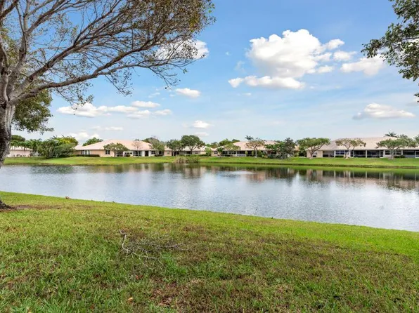 243 Coral Trace Lane, Delray Beach, FL 33445