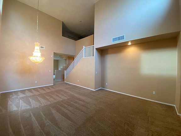 5th image of 257 Rusty Plank Ave