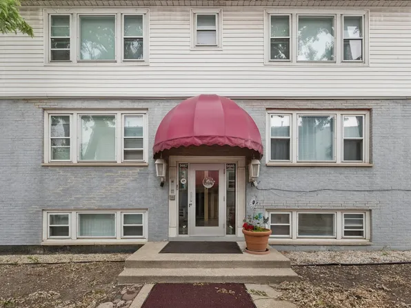 9445 W Kelvin Ln #2992, Schiller Park, IL 60176
