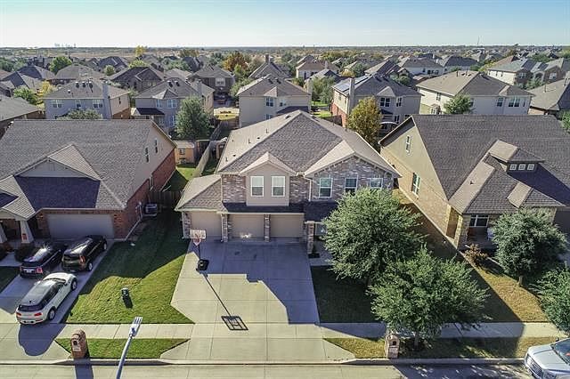 1st image of 5313 Threshing Dr