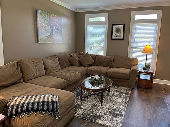 2nd image of 3508 Shady Oaks Ct SW
