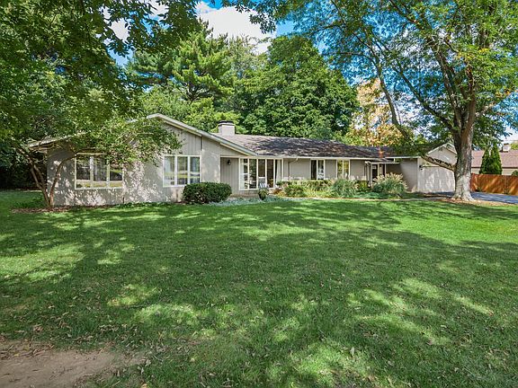 4th image of 4390 Anderson Dr