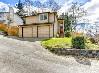 13050 35th Ave NE, Seattle, WA 98125