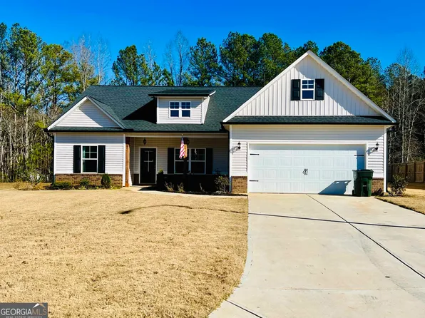 80 Holly Farms Ct, Rockmart, GA 30153