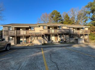 31 8th St NW #9, Arab, AL 35016